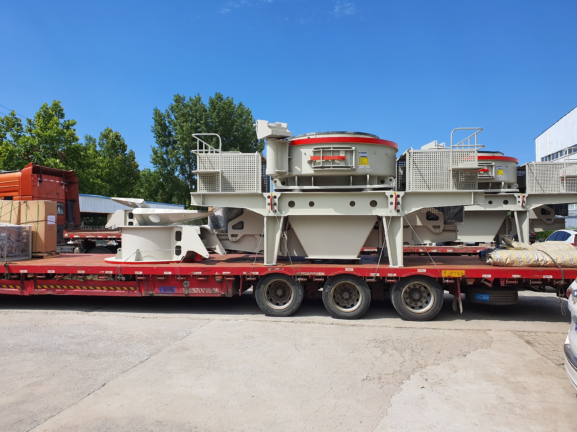 6X系列高效立轴冲击式破碎机