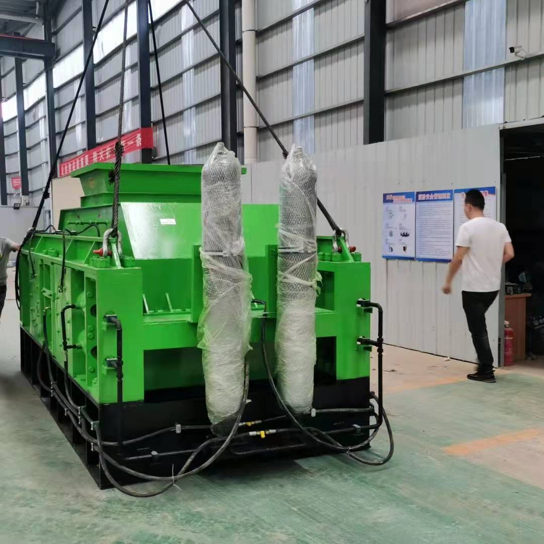 液压对辊破碎机